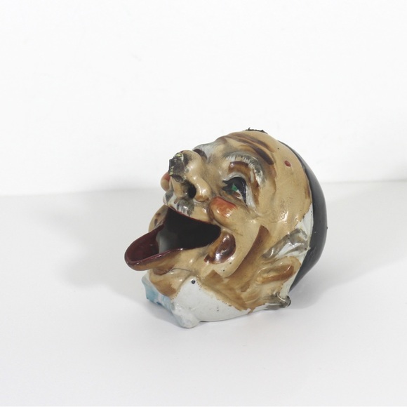 Vintage Humorous Ceramic Ashtray, Drunk with Bee on Nose Man Face Hand Painted - Picture 3 of 8